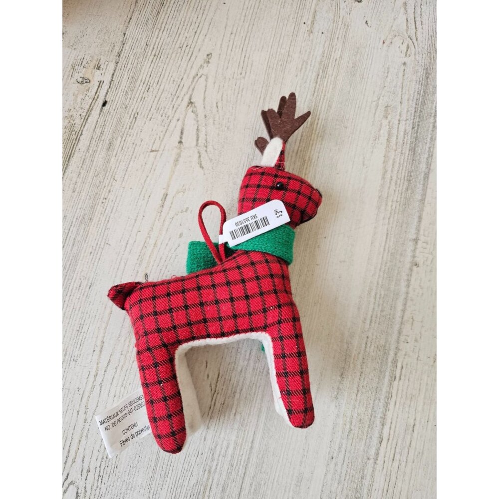 Pier 1 plush plaid reindeer ornament country folk Xmas tree